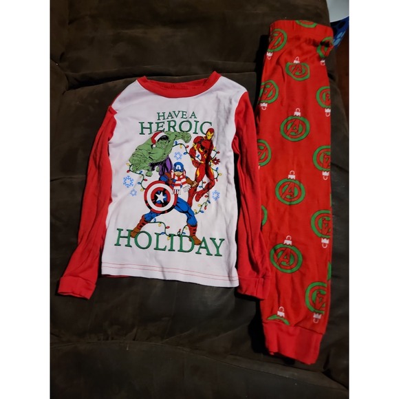 Marvel Other - Avengers Christmas holiday pajamas have a heroic holiday size 6 marvel